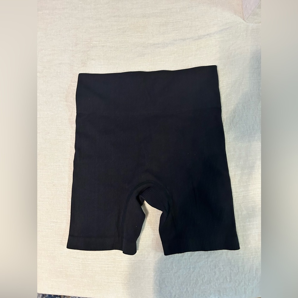 biker shorts